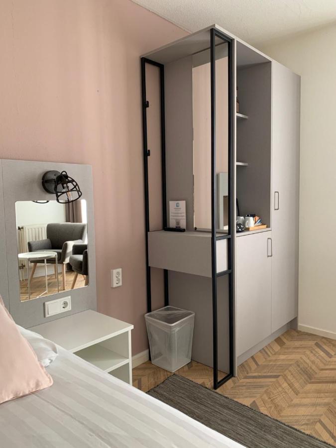 Hotel In Den Brouwery Домбург Екстер'єр фото