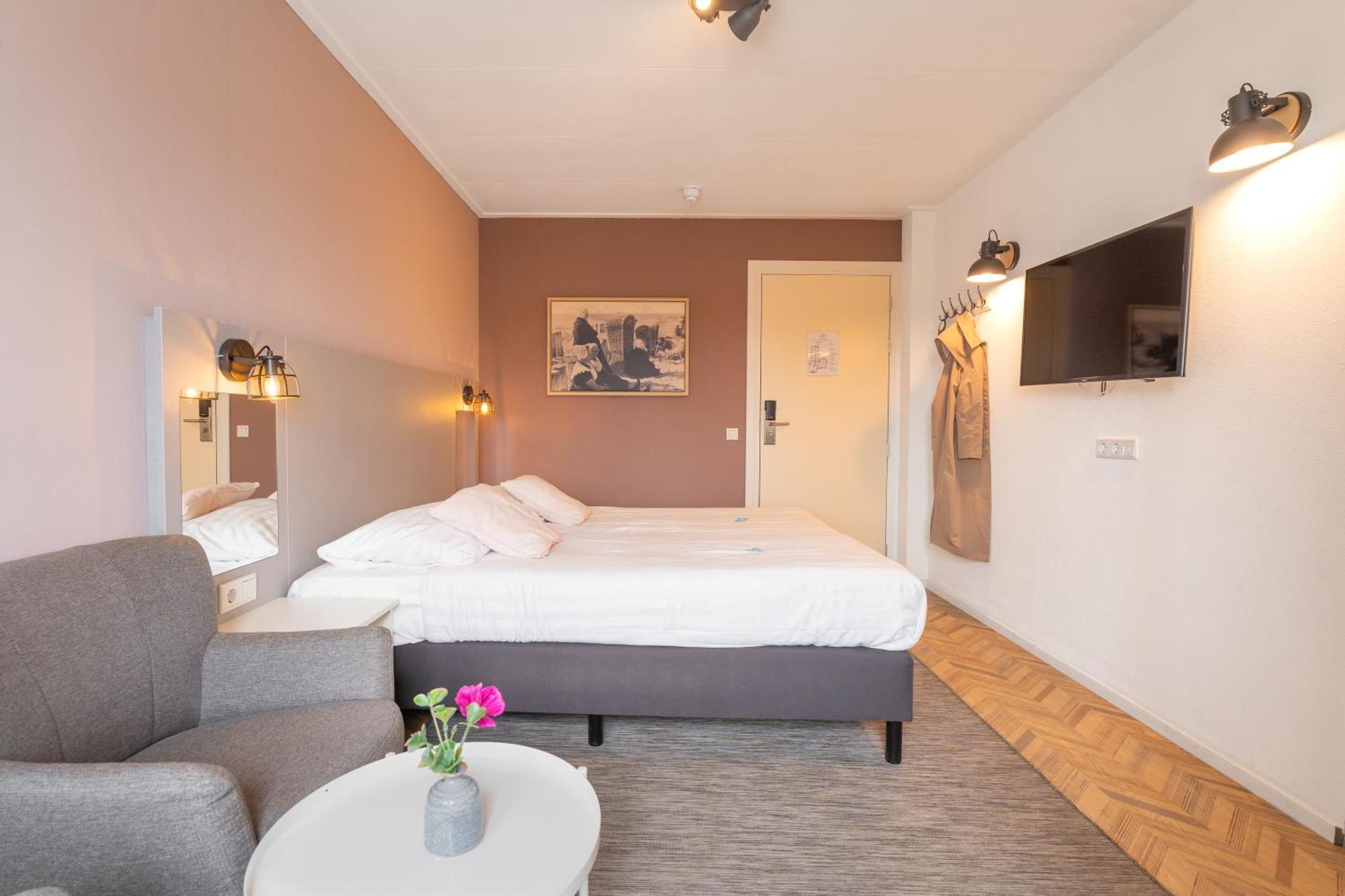 Hotel In Den Brouwery Домбург Екстер'єр фото