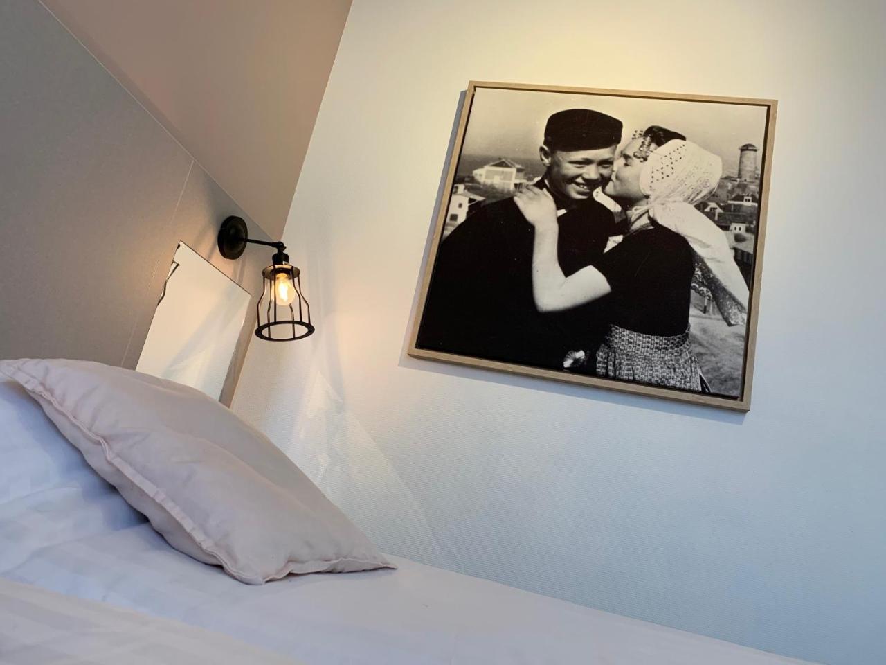 Hotel In Den Brouwery Домбург Екстер'єр фото